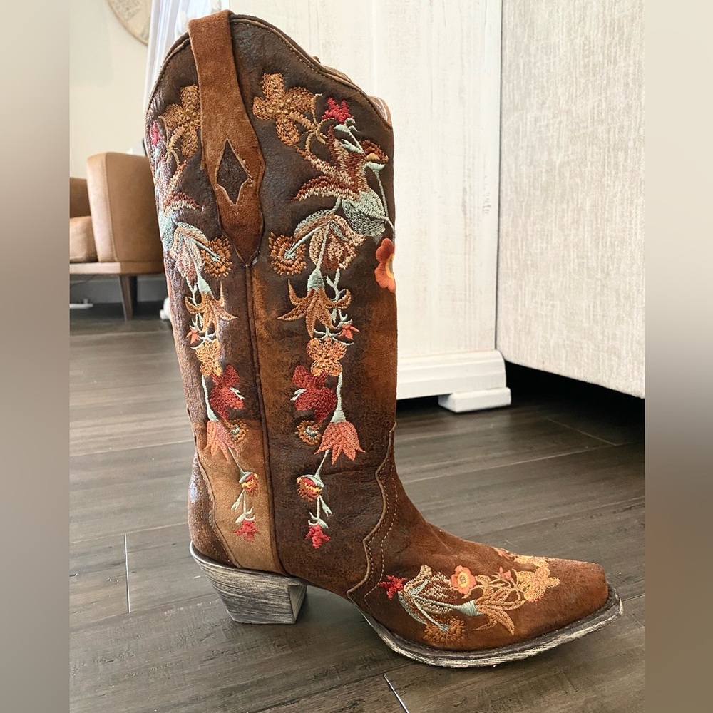 Women's Genuine Leather Western Boots Embroidered Cognac Chocolate Brown